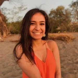 Meet your Posher, Shivani